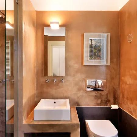 Depadance Limoni Vakantiehuis Gardone Riviera